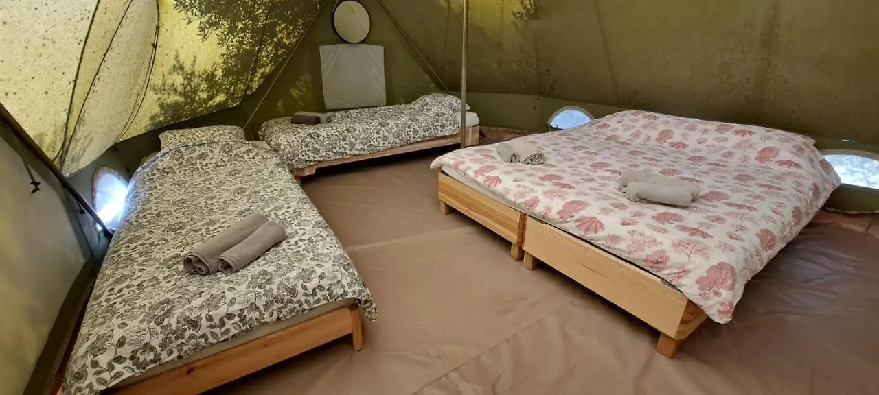 Ljubac Glamping Bell Tent Robinson Luksuzni šator Ljubac (Zadar)