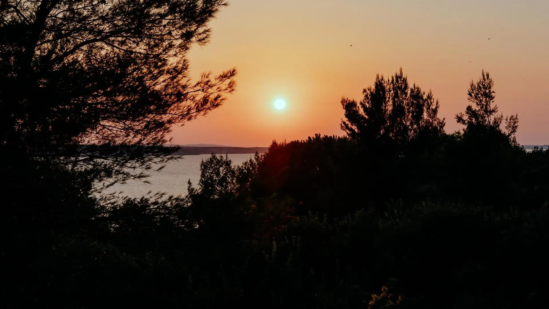 Ljubac Glamping Bell Tent Robinson 0*, Ljubac (Zadar)